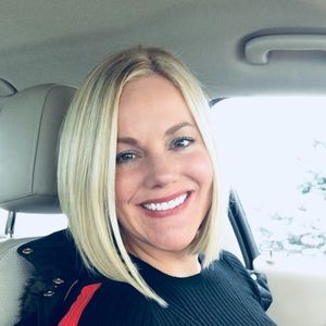 Meet your Posher, Mandy